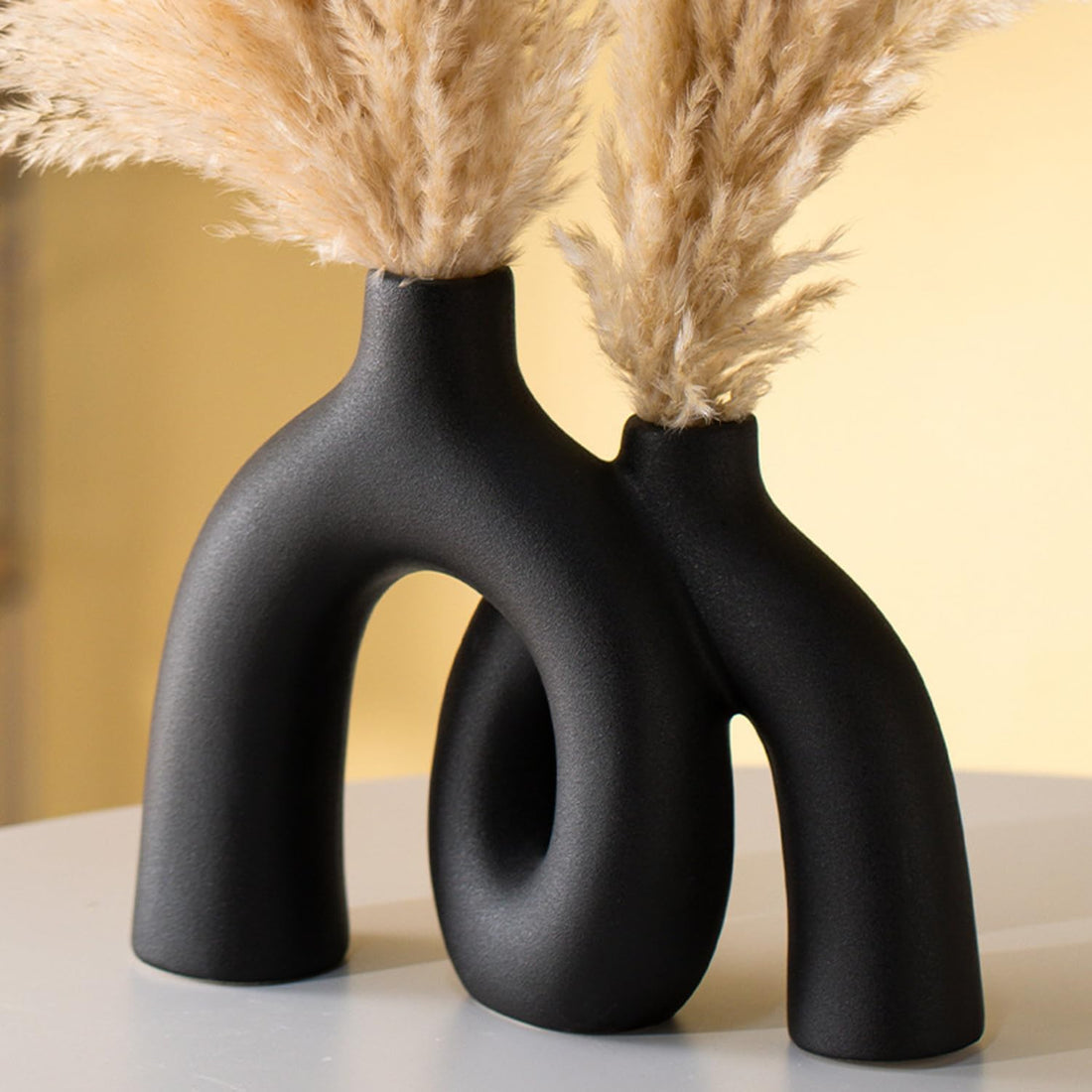 Matt-Schwarze Keramikvasen Set - Moderner Deko-Vasen für Wohnzimmer, Esstisch, Bücherregal & Kamin, Minimalistische Vasen für Diele und TV-Schrank